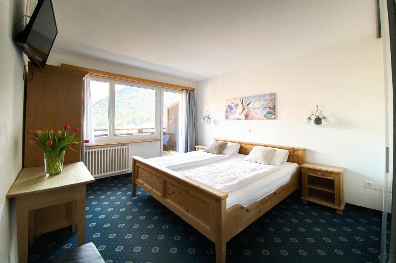 Hotel Cresta Sedrun Esterno foto