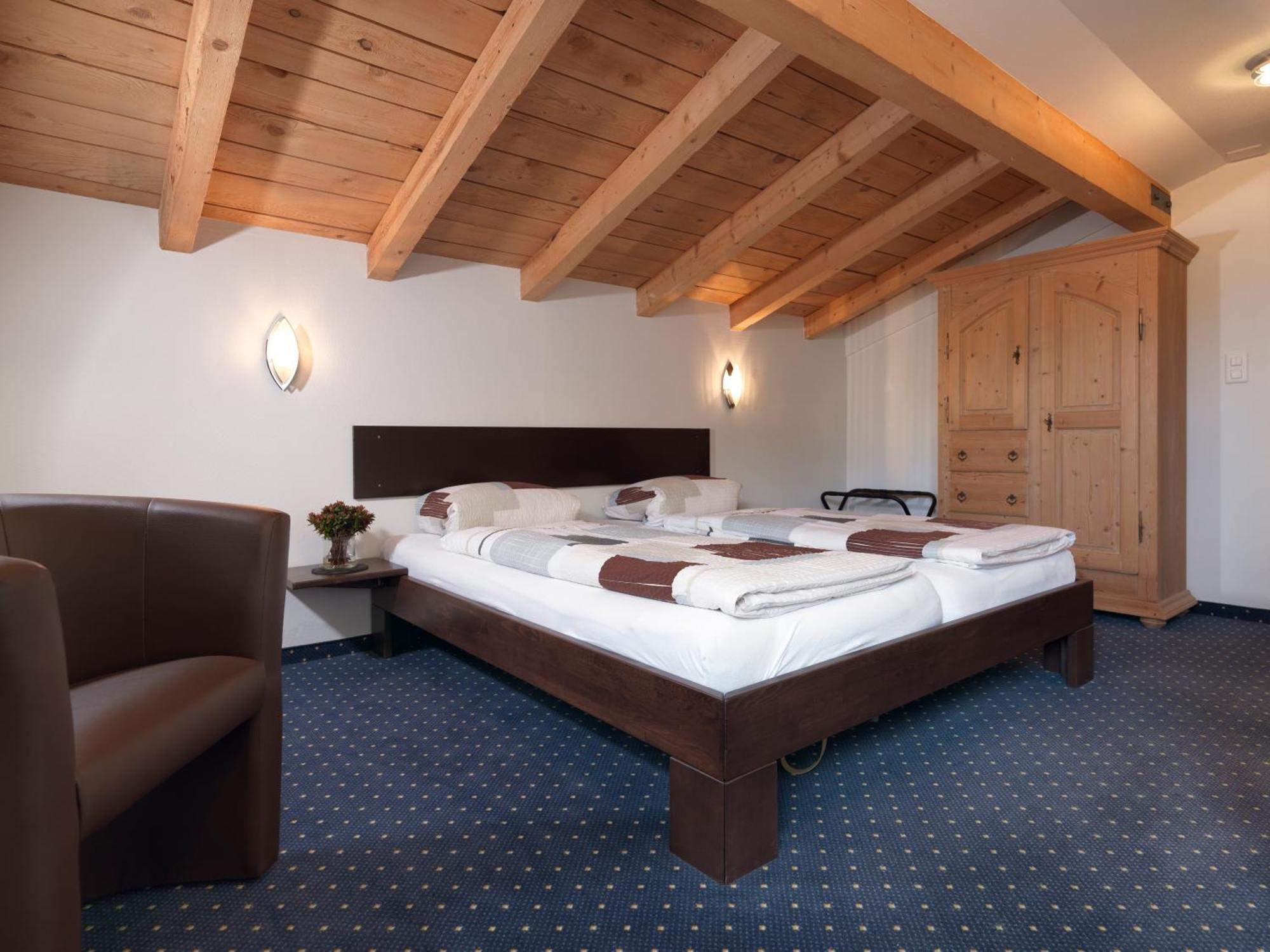 Hotel Cresta Sedrun Esterno foto